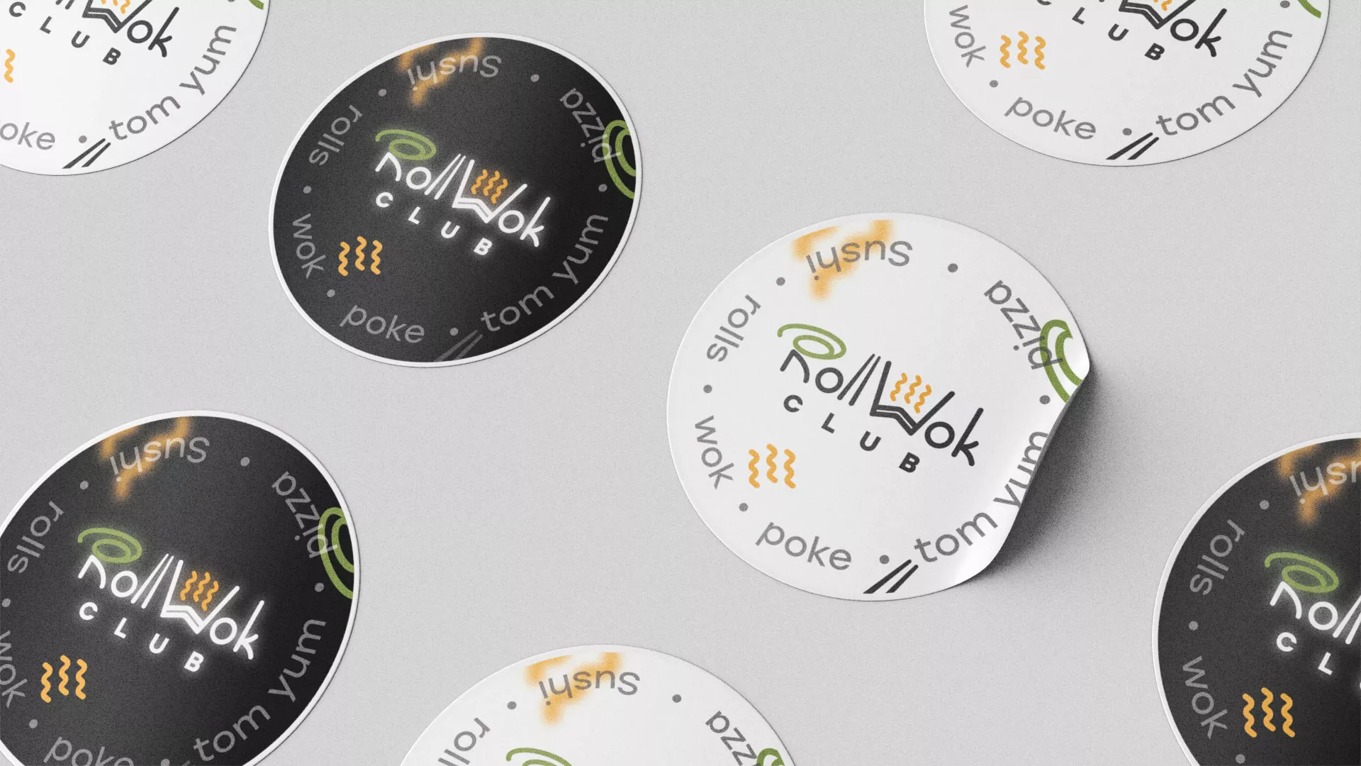 Разработка наклеек для суши-бара «Roll Wok Club» в Новоржеве